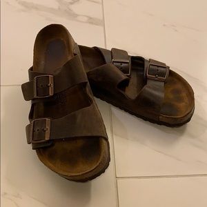 Men’s brown Birkenstocks